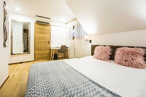 Hotel Pok Garni