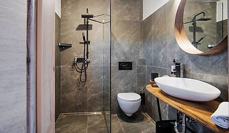 Hotel Pok Garni