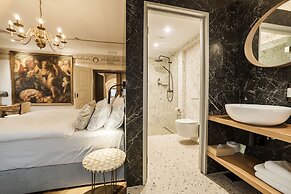 Hotel Pok Garni