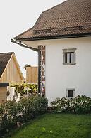 Hotel Pok Garni