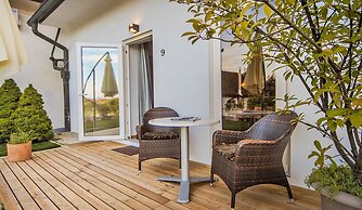 Hotel Pok Garni
