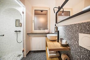 Hotel Pok Garni