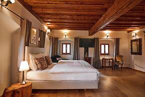 Hotel Pok Garni