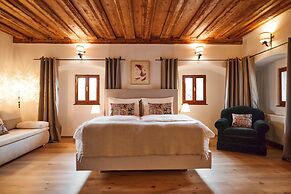 Hotel Pok Garni