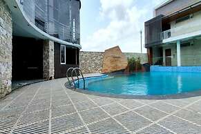 The Sky Imperial Sethji Ni Wadi