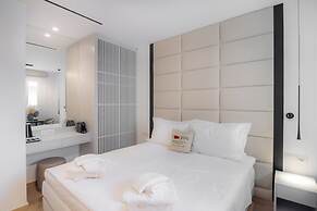 Contessa Bianca Luxury Suites