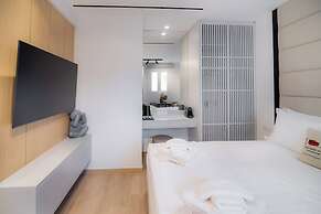 Contessa Bianca Luxury Suites