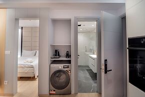 Contessa Bianca Luxury Suites