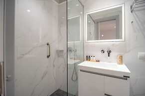 Contessa Bianca Luxury Suites