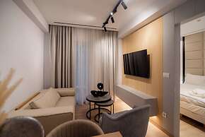 Contessa Bianca Luxury Suites