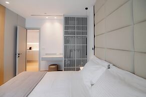 Contessa Bianca Luxury Suites