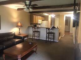 Branson's Great Rock Retreat