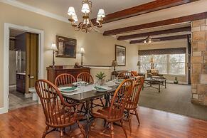 Branson's Great Rock Retreat