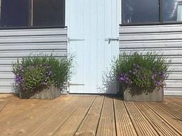 Just Stay Wales - Marshmallow Cottage