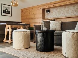 Serviced Luxury Chalet Evi