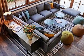 Serviced Luxury Chalet Evi