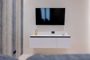 Calvani 23 Luxury House