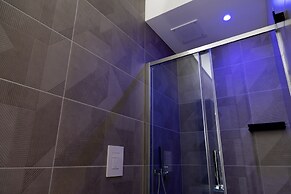 Calvani 23 Luxury House