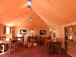 Luxury  Saf Saf Camp