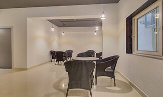 Treebo De Alphabet Kondapur