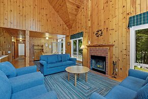 Port Cunnington Lodge