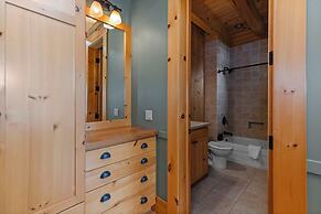 Port Cunnington Lodge