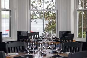 Port Cunnington Lodge