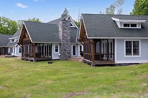 Port Cunnington Lodge