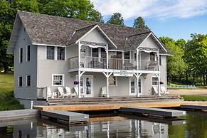 Port Cunnington Lodge