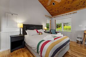 Port Cunnington Lodge