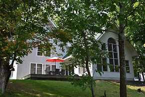 Port Cunnington Lodge