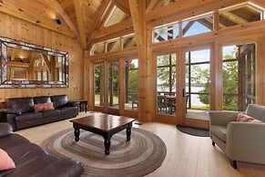 Port Cunnington Lodge