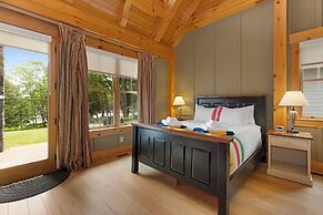 Port Cunnington Lodge