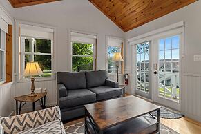 Port Cunnington Lodge