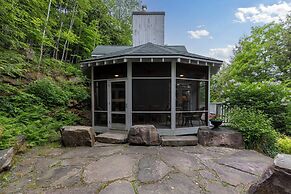 Port Cunnington Lodge