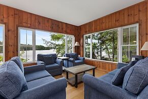 Port Cunnington Lodge