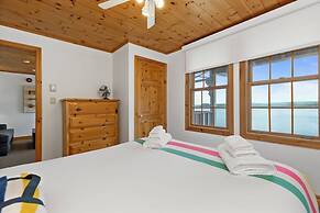 Port Cunnington Lodge