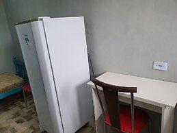 KITNET PRACINHA