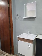 KITNET PRACINHA
