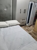 KITNET PRACINHA