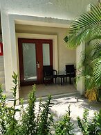 Laguna Suites