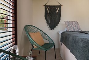 Laguna Suites by Club Sunset