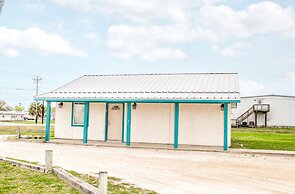 captain quarter's motel