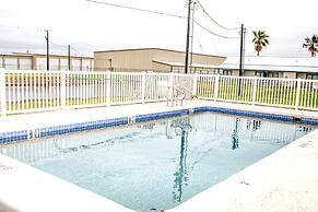 captain quarter's motel