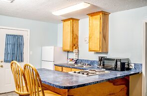 captain quarter's motel