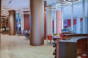 Luxury Condo at Hollywood Beach