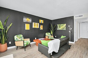 Tx Home Group - Uptown Galleria