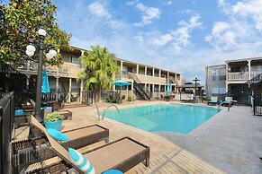 Tx Home Group - Uptown Galleria