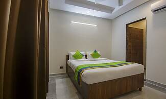 Treebo Grand Vista - 62