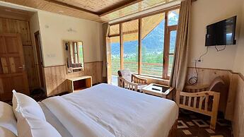 BSR Resort by Apple Orchards